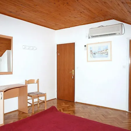 Pensionat Triple Sladjenovici 2161a